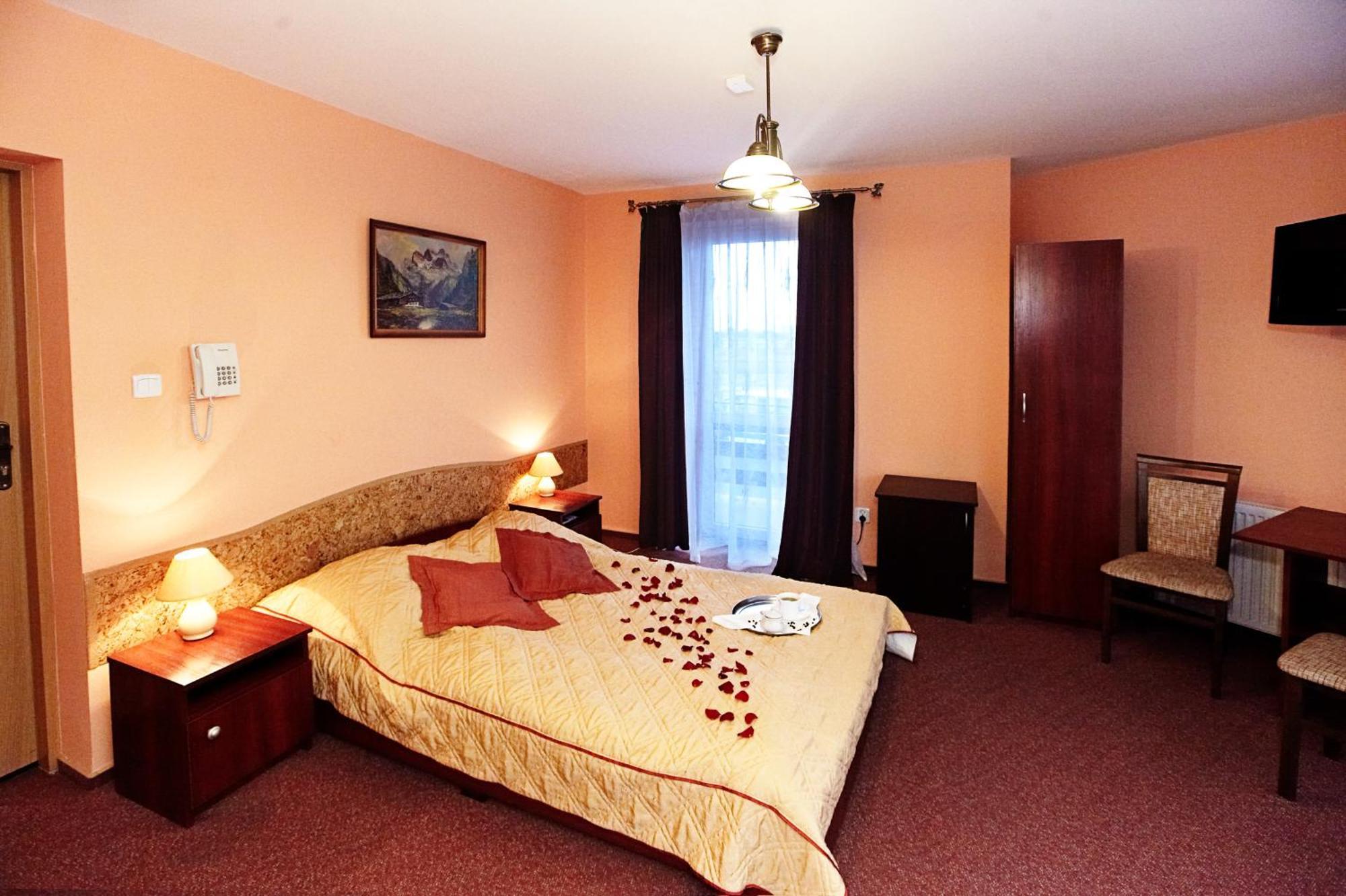 Hotel Dukat Biała Podlaska Exteriör bild
