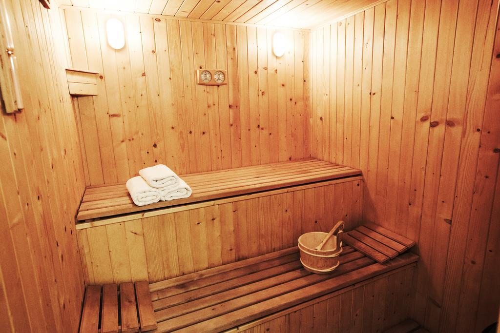Hotel Dukat Biała Podlaska Exteriör bild